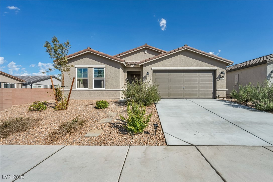 840 Turtleback Fls Avenue Indian Springs, NV 89018 - Photo 2 of 42