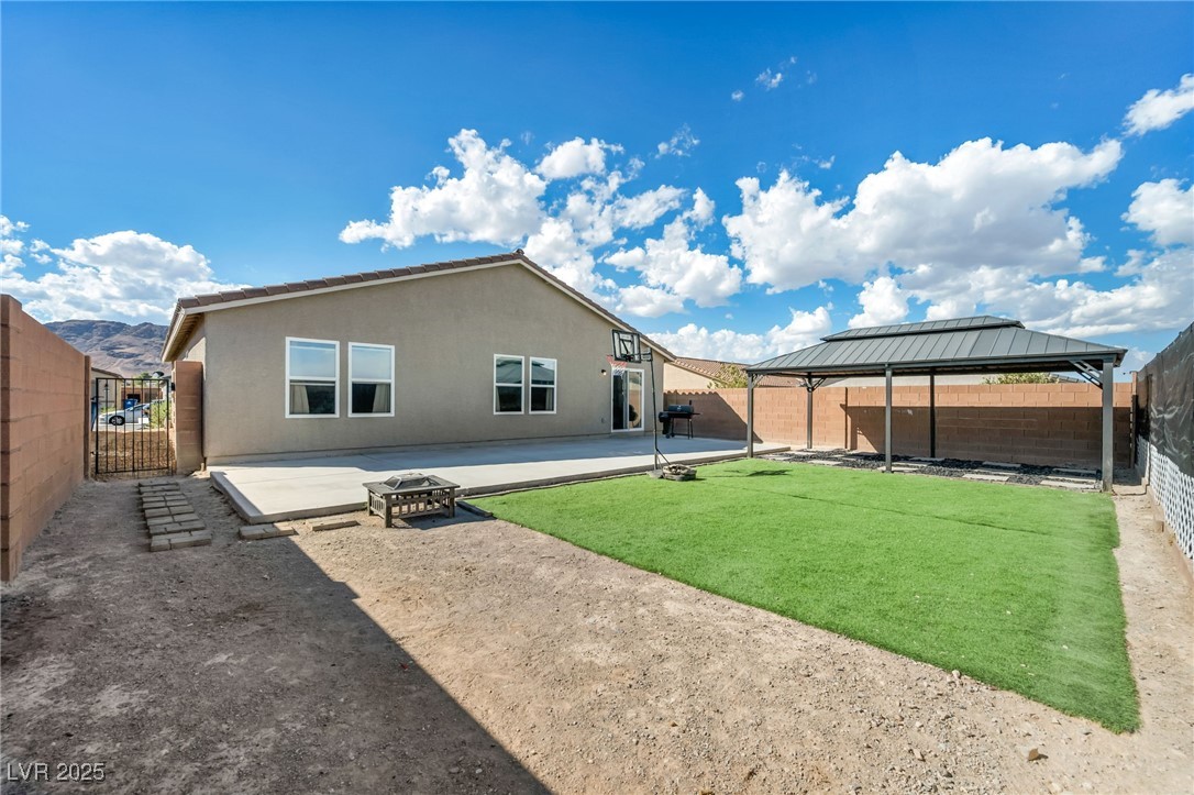 840 Turtleback Fls Avenue Indian Springs, NV 89018 - Photo 37 of 42