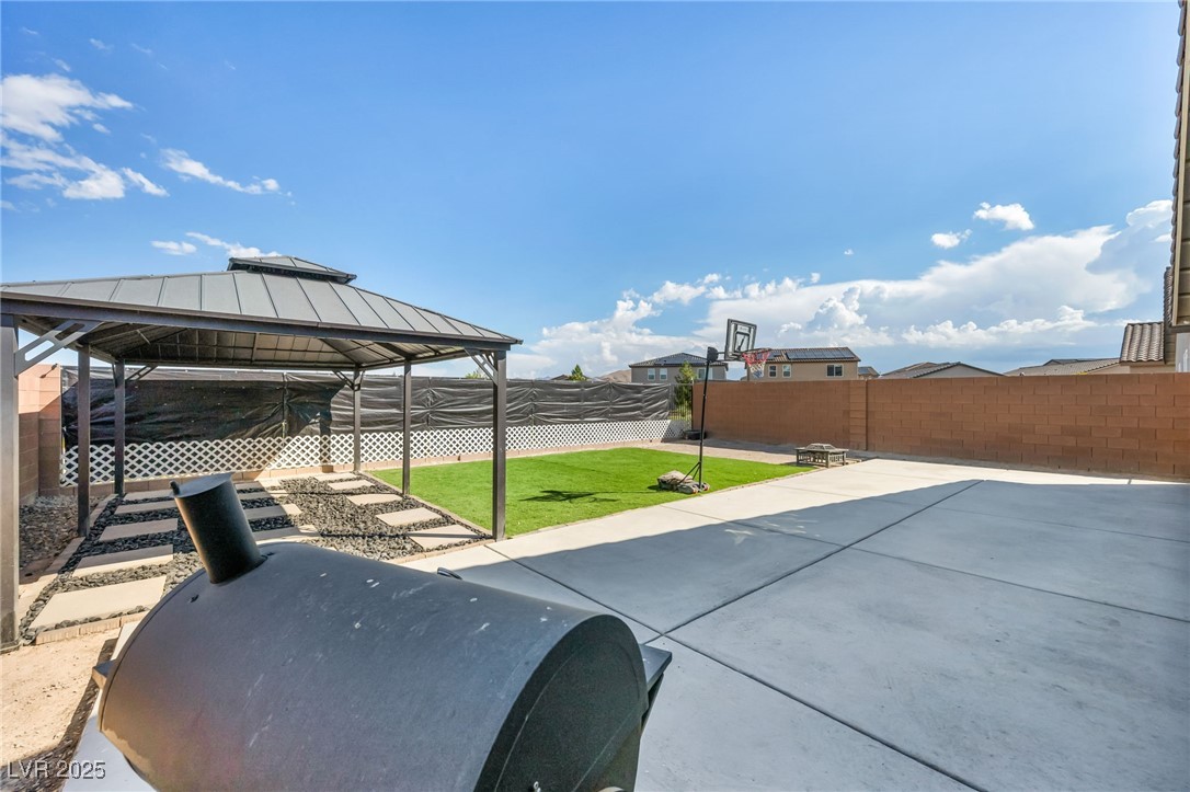 840 Turtleback Fls Avenue Indian Springs, NV 89018 - Photo 38 of 42