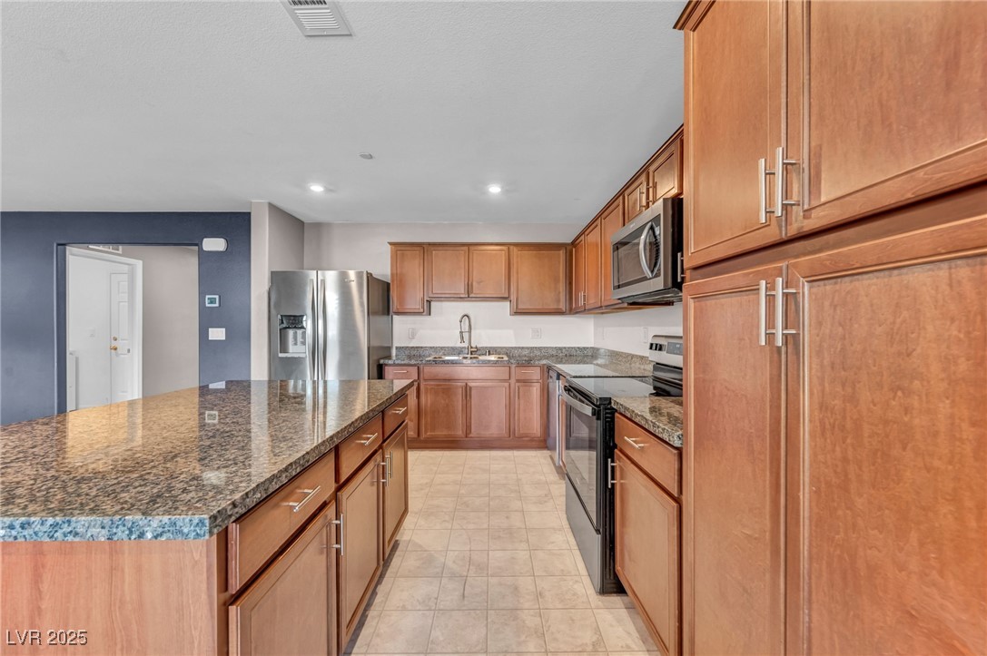 840 Turtleback Fls Avenue Indian Springs, NV 89018 - Photo 8 of 42