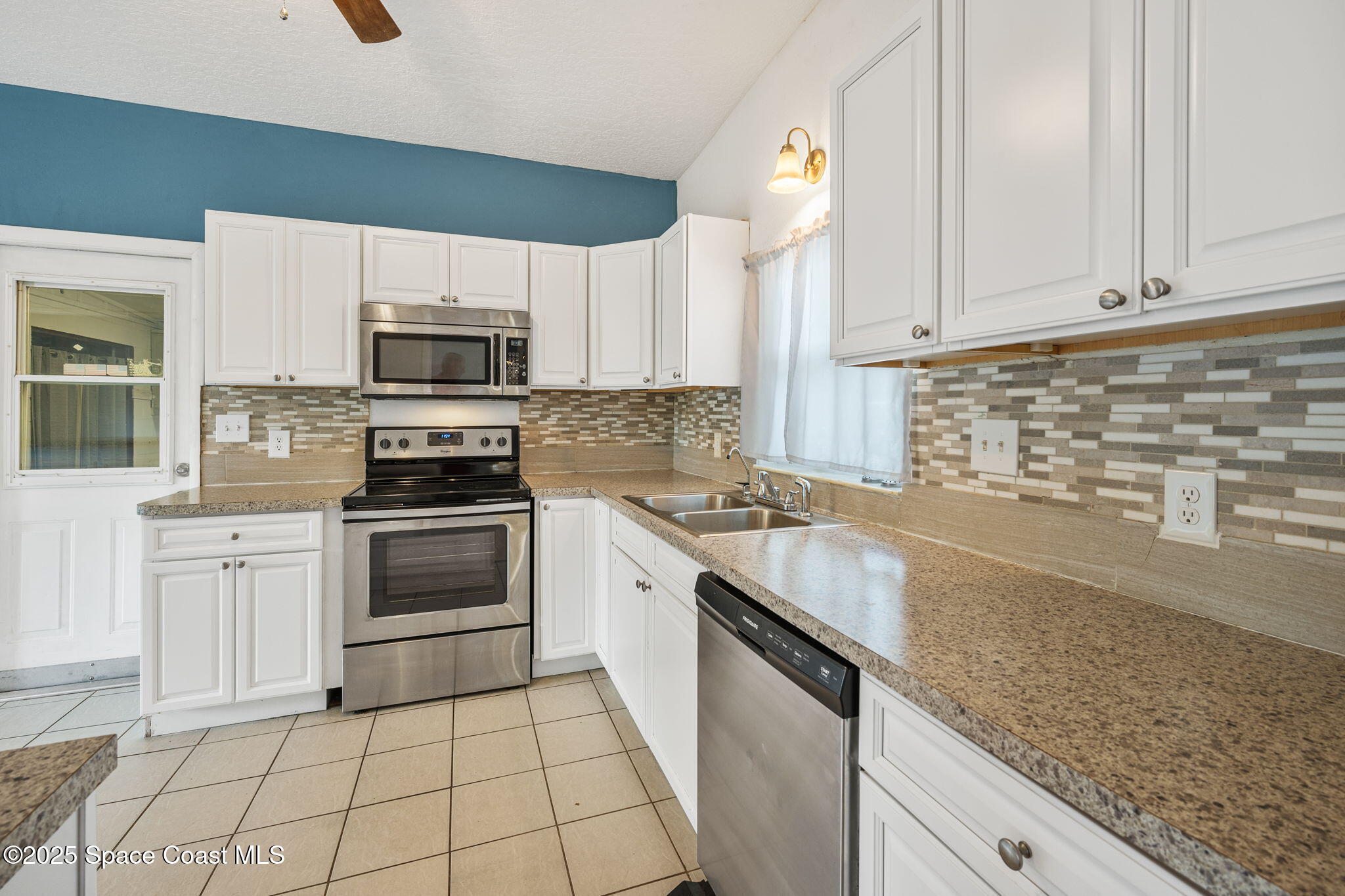 855 Delano Road Titusville, FL 32780 - Photo 8 of 28 Kitchen 5