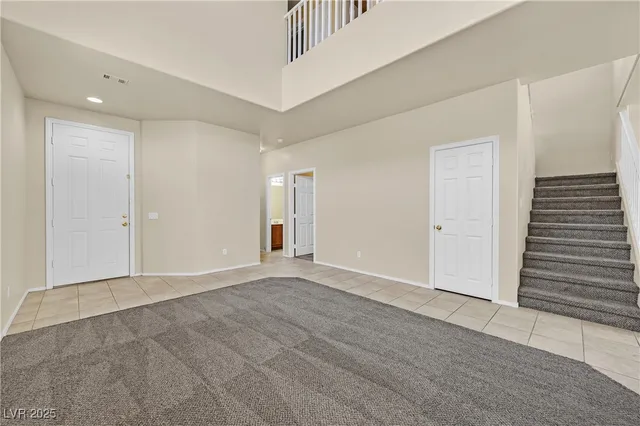 $2,145 | 7656 Montefrio Avenue, Las Vegas, NV 89113