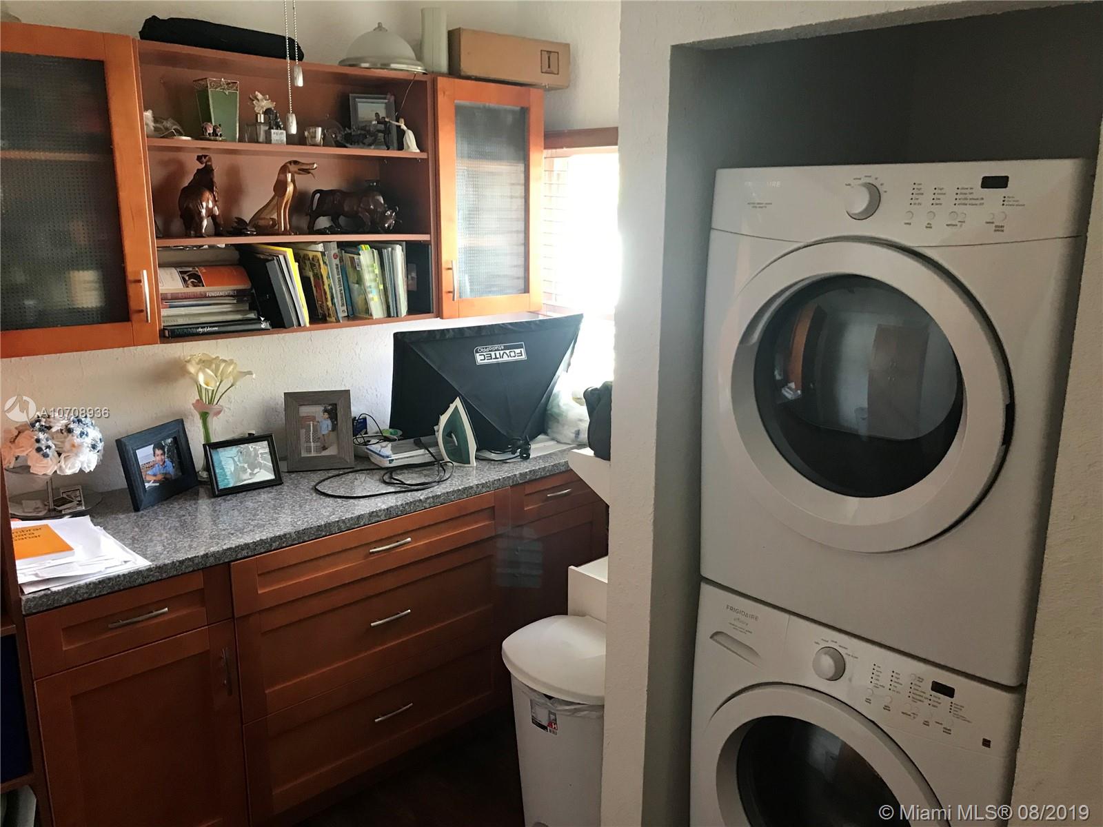 3098 Southwest 6th Street Miami, FL 33135 - Photo 11 of 23