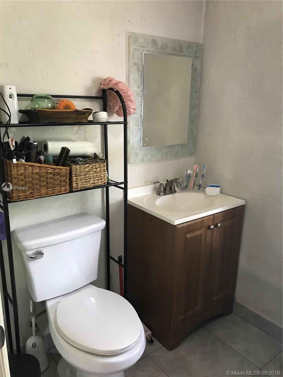 3098 Southwest 6th Street Miami, FL 33135 - Photo 14 of 23