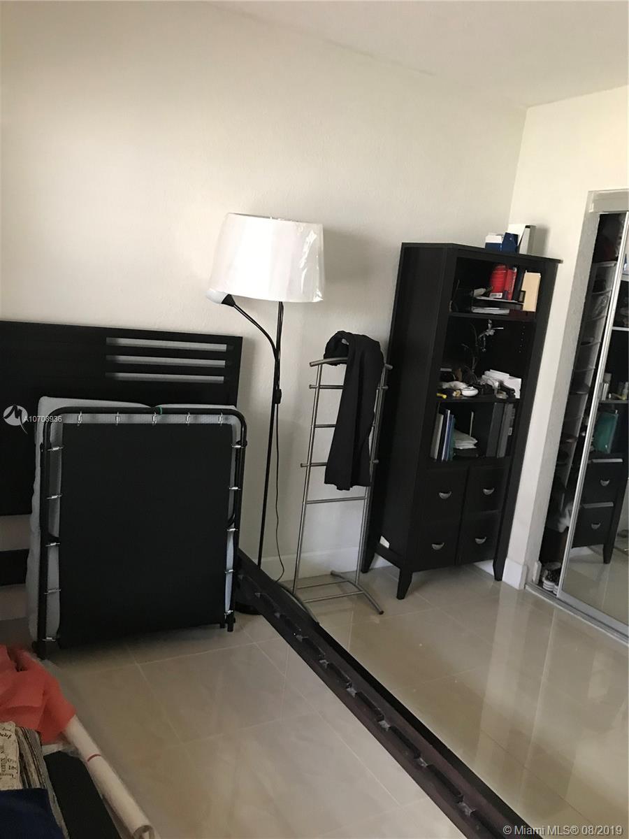 3098 Southwest 6th Street Miami, FL 33135 - Photo 16 of 23