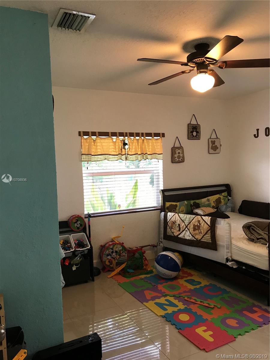 3098 Southwest 6th Street Miami, FL 33135 - Photo 18 of 23