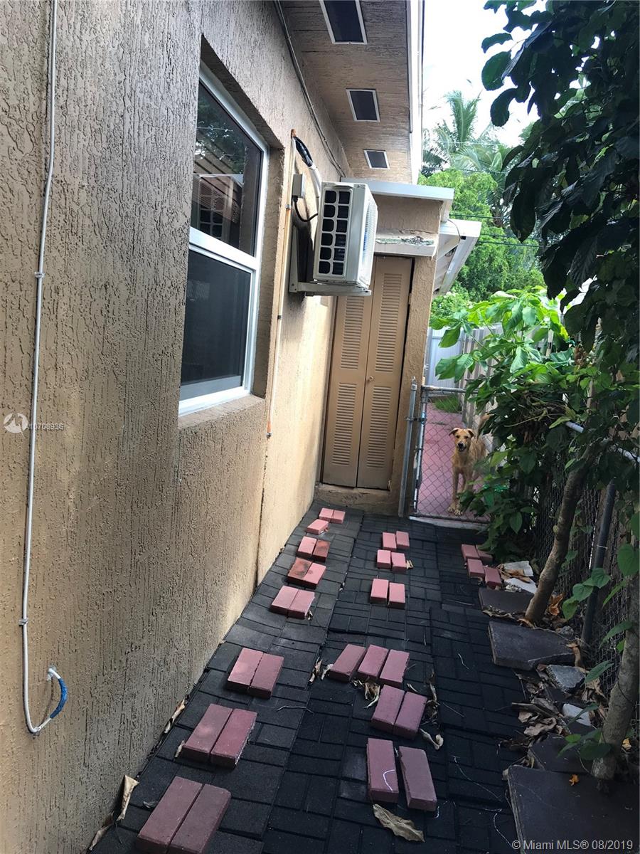 3098 Southwest 6th Street Miami, FL 33135 - Photo 7 of 23