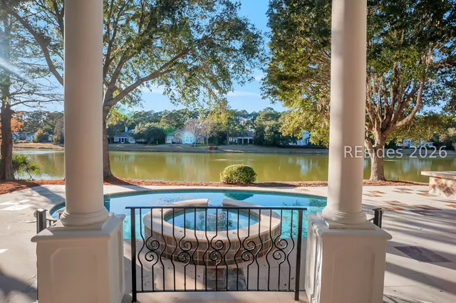 $1,850,000 | 181 Summerton Drive, Bluffton, SC 29910