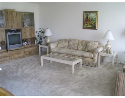 4095 Yarmouth East, Unit 4095 Boca Raton, FL 33434 - Photo 5 of 11 Additional Photo