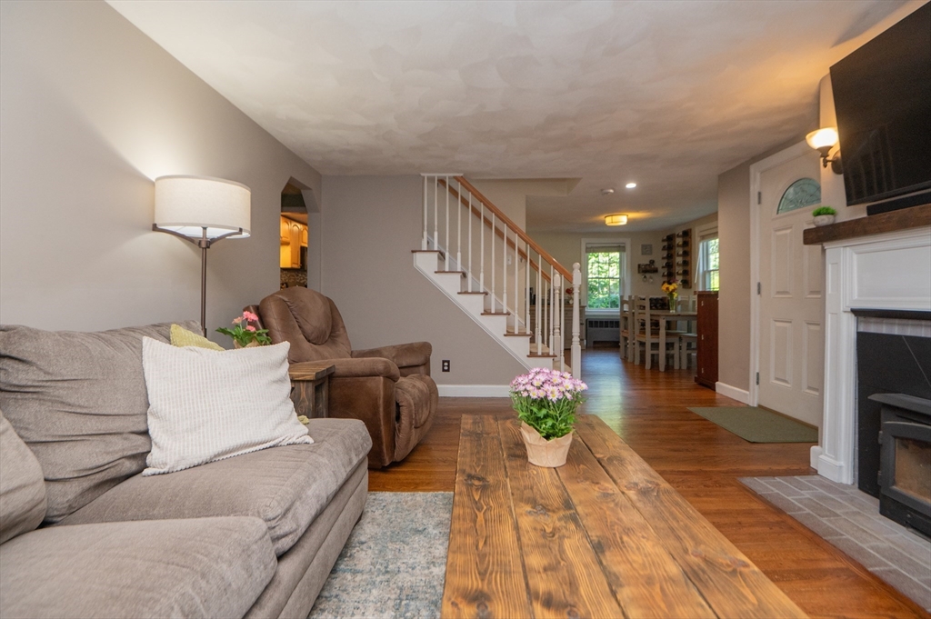 53 Bulfinch Road Lynn, MA 01902 - Photo 15 of 42