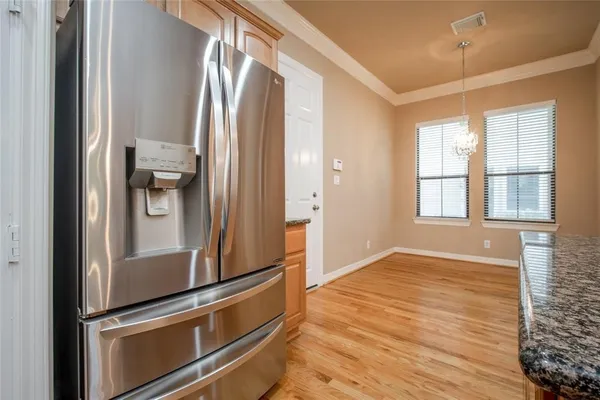 $3,000 | 2906 Royal Oaks Crest, Houston, TX 77082