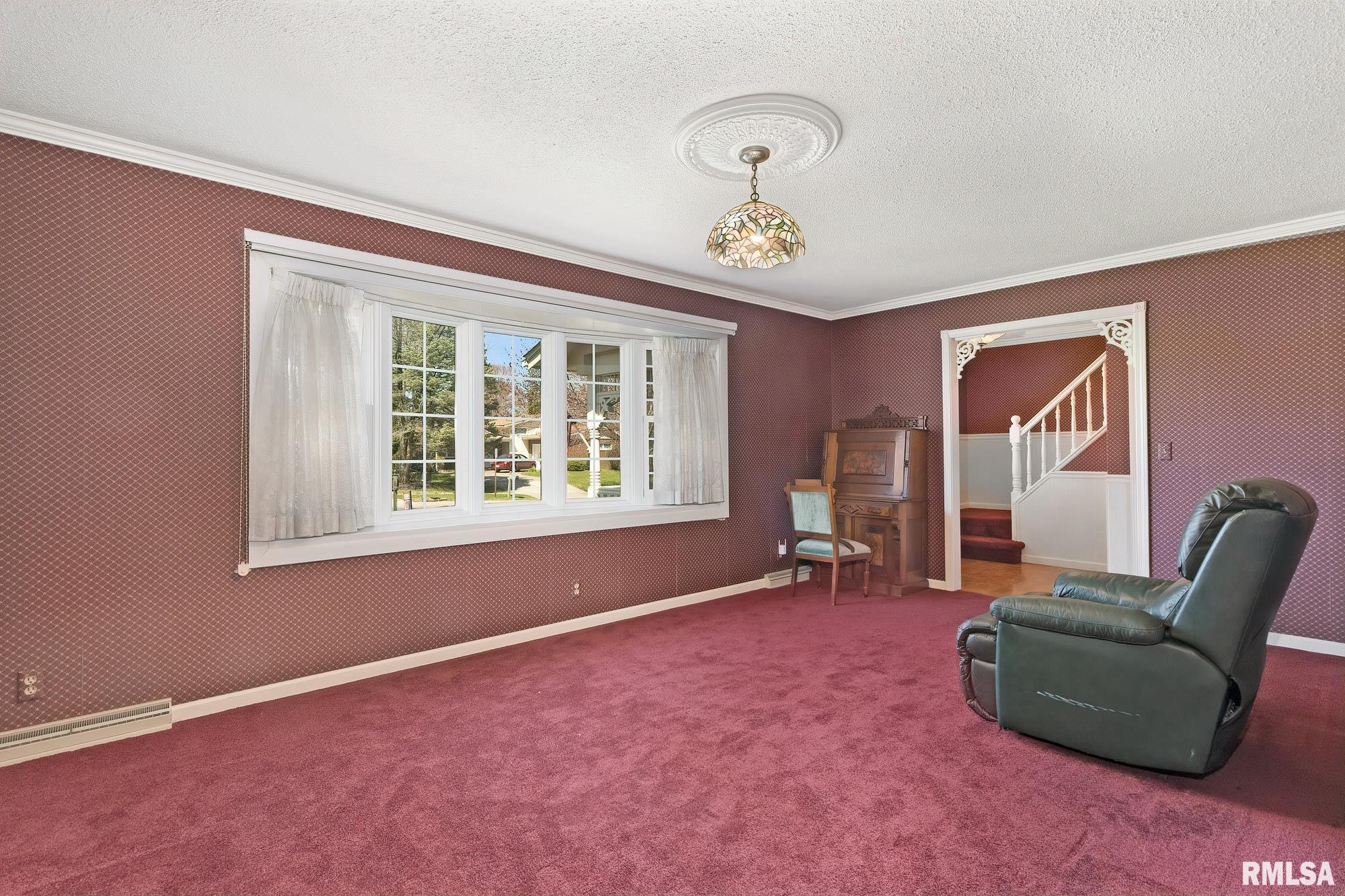 3731 Forest Road Davenport, IA 52807 - Photo 17 of 36 Gallery Image 17