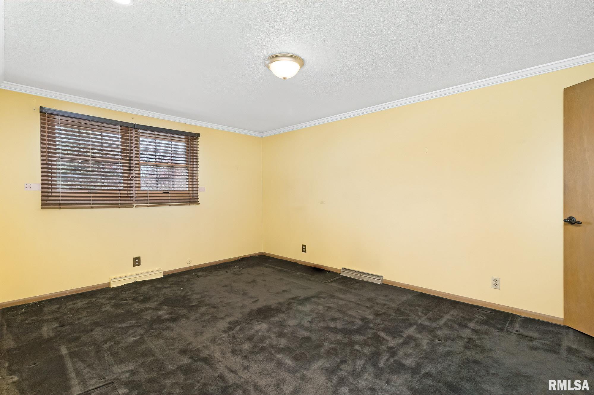 3731 Forest Road Davenport, IA 52807 - Photo 24 of 36 Gallery Image 24