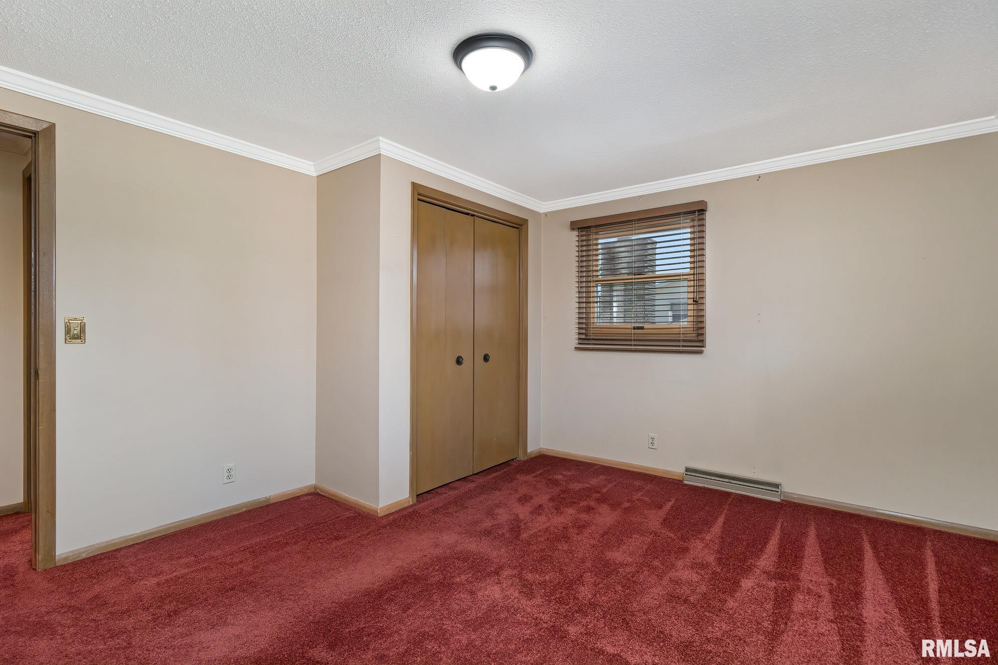 3731 Forest Road Davenport, IA 52807 - Photo 31 of 36 Gallery Image 31