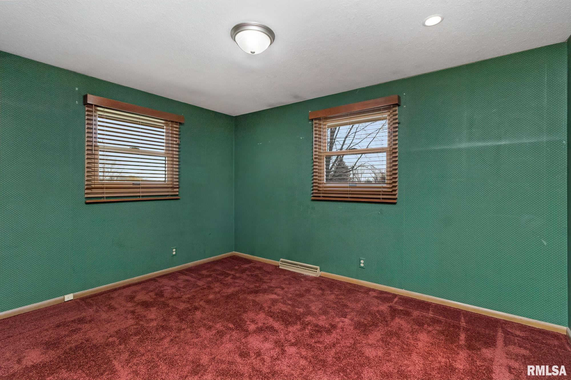 3731 Forest Road Davenport, IA 52807 - Photo 32 of 36 Gallery Image 32