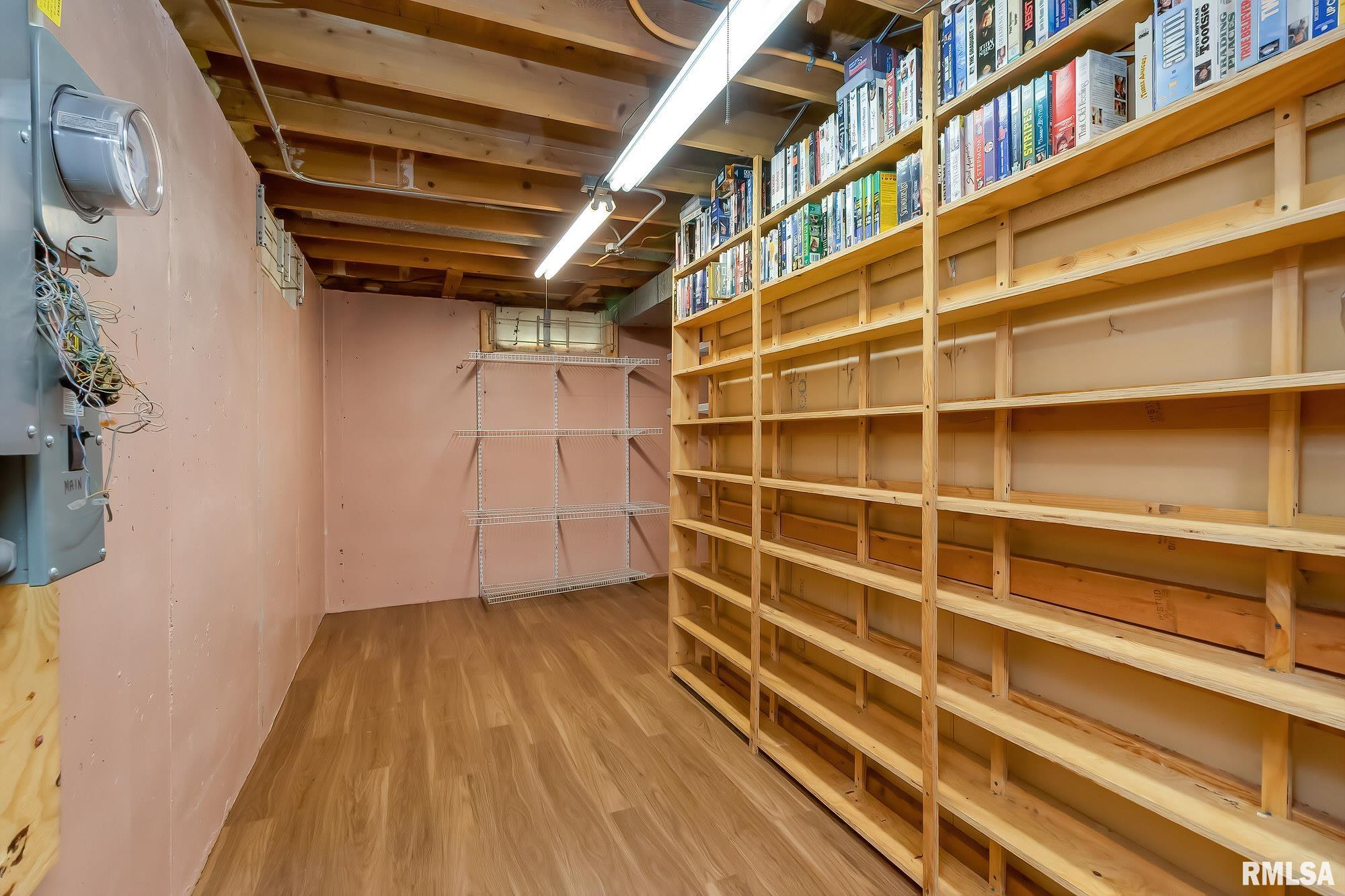 3731 Forest Road Davenport, IA 52807 - Photo 36 of 36 Gallery Image 36