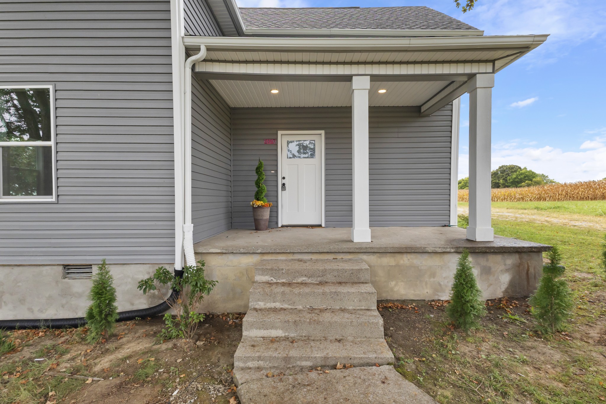 5178 East Robertson Road Cross Plains, TN 37049 - Photo 3 of 44