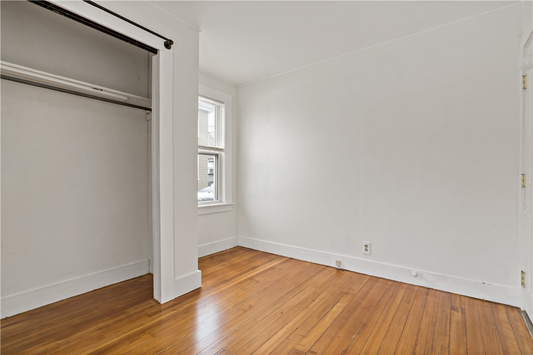 8 Pond Street Westerly, RI 02891 - Photo 13 of 38 Unit 1