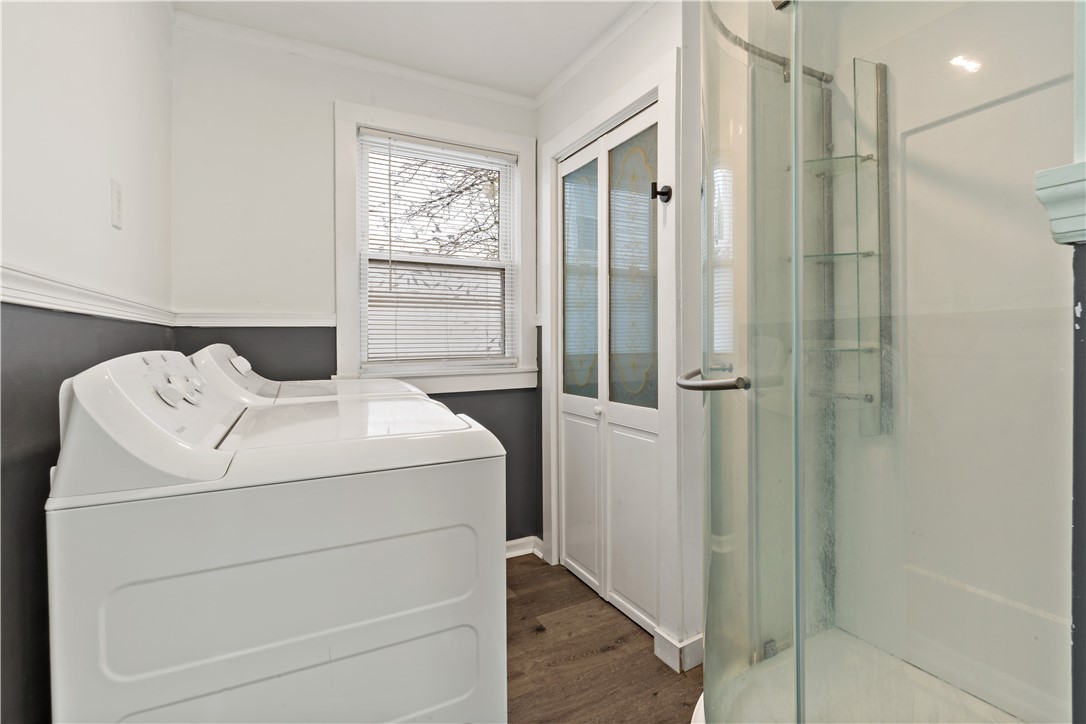 8 Pond Street Westerly, RI 02891 - Photo 15 of 38 Unit 1