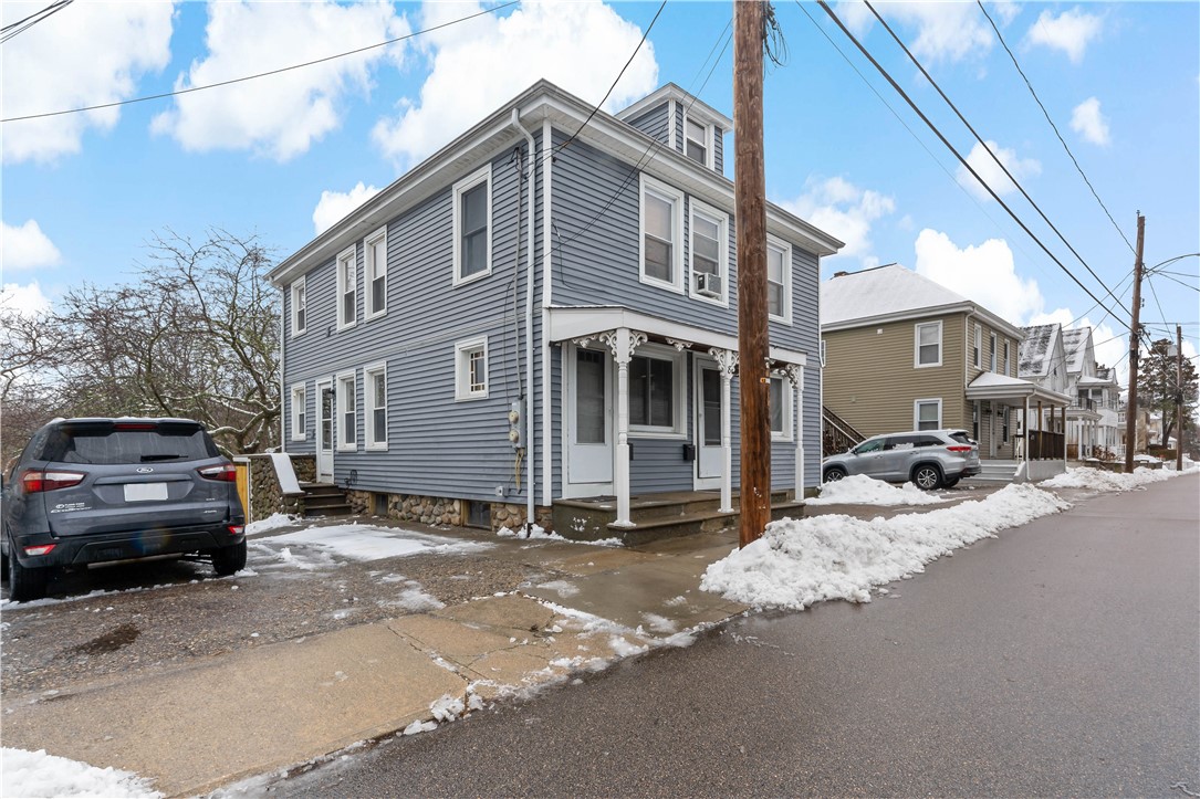 8 Pond Street Westerly, RI 02891 - Photo 16 of 38