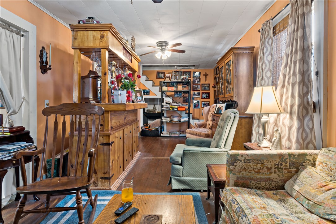 8 Pond Street Westerly, RI 02891 - Photo 28 of 38 Unit 2