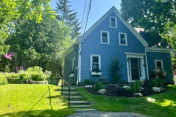 $845,000 | 6 Summer Street, Rockport, ME 04856