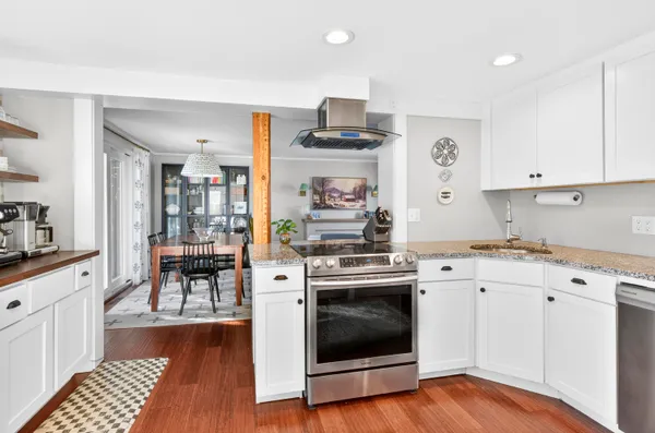 $845,000 | 6 Summer Street, Rockport, ME 04856