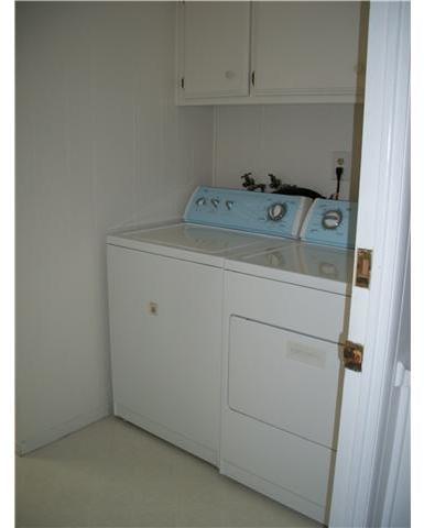 7467 Mission Gorge Road, Unit 83 Santee, CA 92071 - Photo 24 of 24 Washer/dryer included