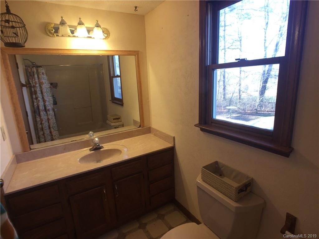 625 Alexander Road Alexander, NC 28701 - Photo 13 of 20 Gallery Image 13