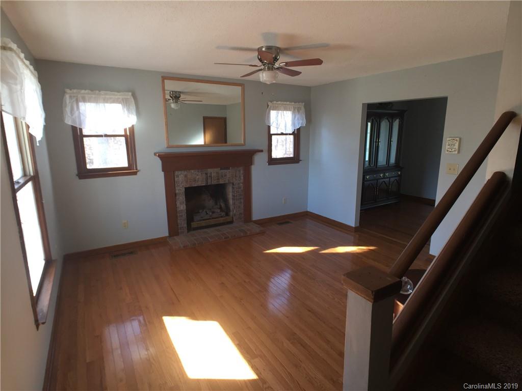 625 Alexander Road Alexander, NC 28701 - Photo 3 of 20 Gallery Image 3
