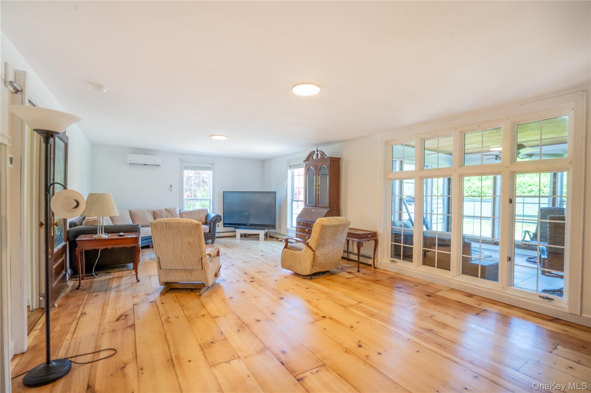 24435 Main Road Orient, NY 11957 - Photo 8 of 15