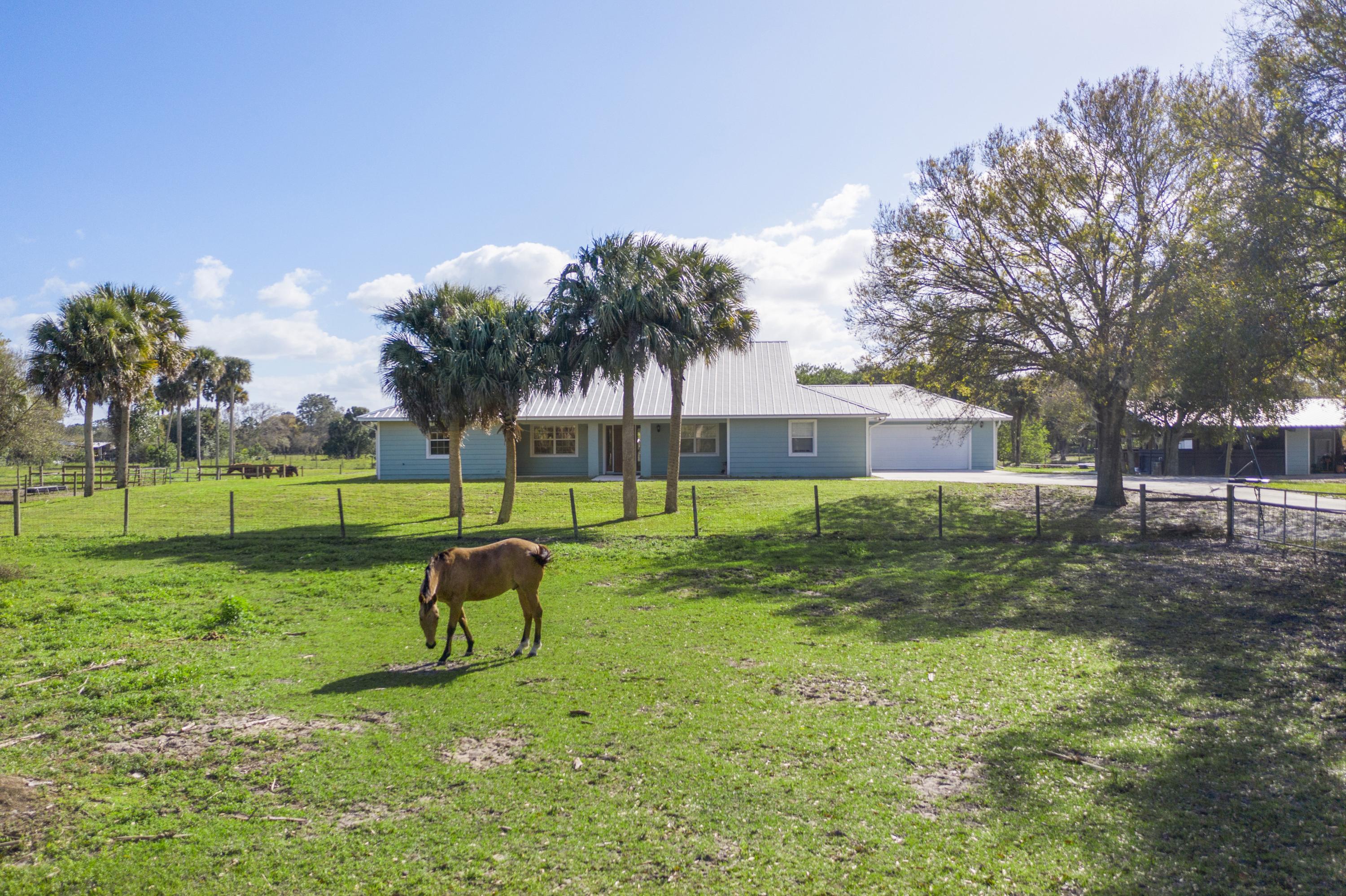 11961 Willis Road Fort Pierce, FL 34945 - Photo 4 of 23 22