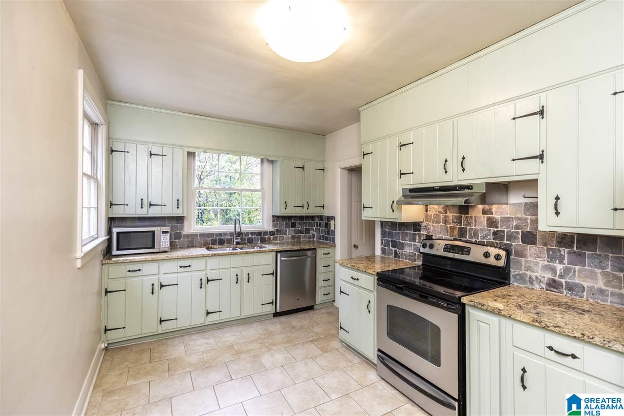 1025 Shades Crest Road Birmingham, AL 35226 - Photo 11 of 27