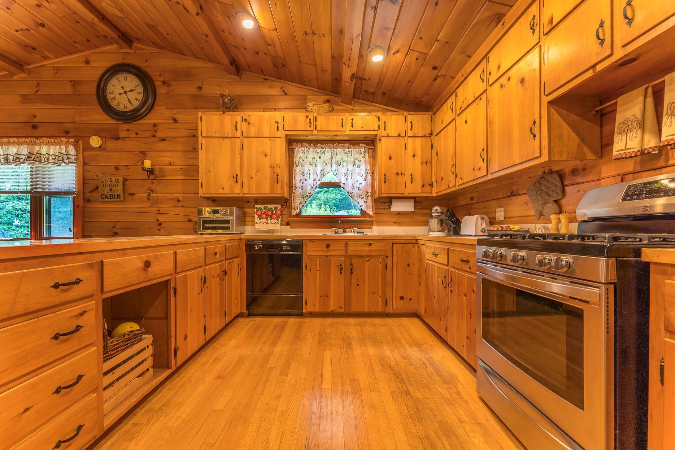 32 Jewell Hill Road Hebron, NH 03241 - Photo 16 of 39