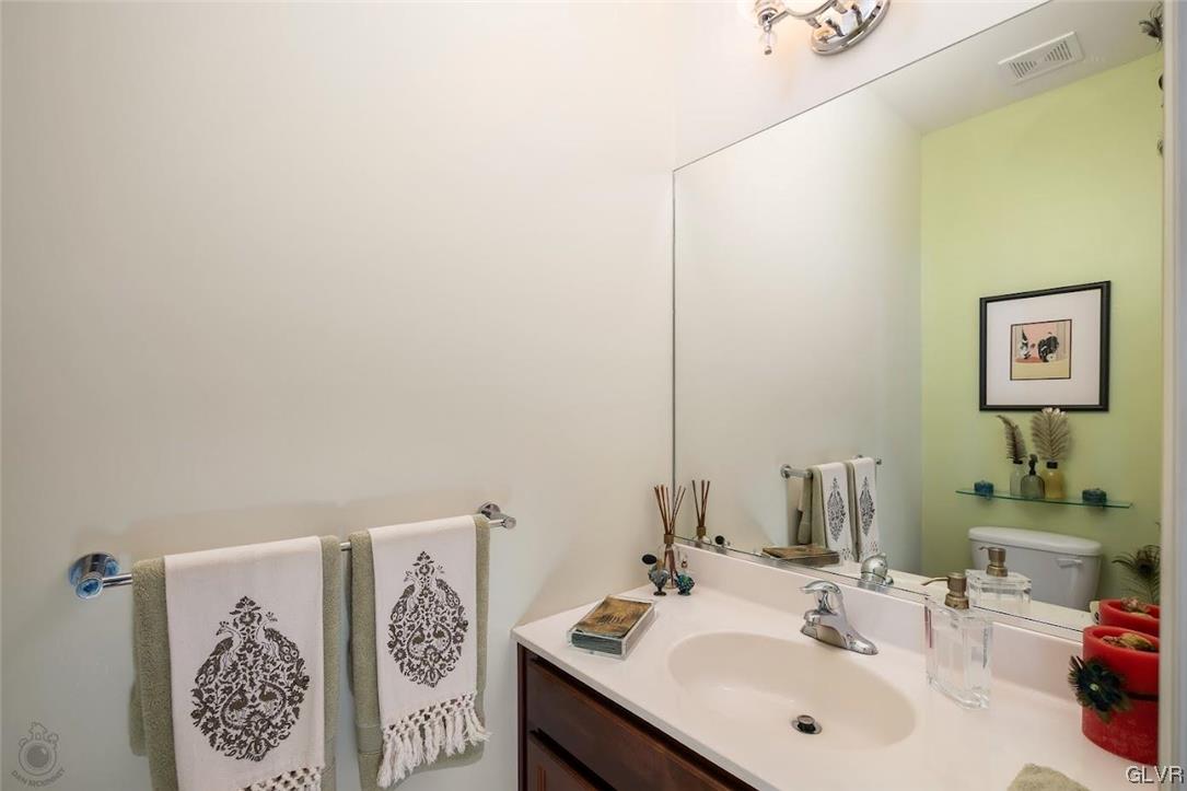 2609 English Ivy Road Nazareth, PA 18064 - Photo 20 of 47 Gallery Image 20