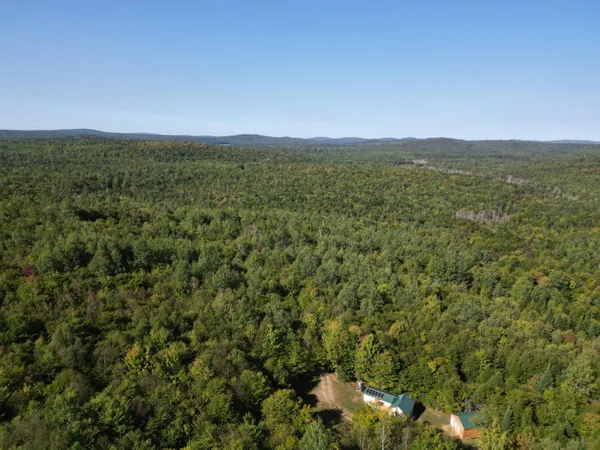 $189,000 | 73 Homestead Drive, Lakeville, ME 04487