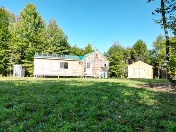 $189,000 | 73 Homestead Drive, Lakeville, ME 04487