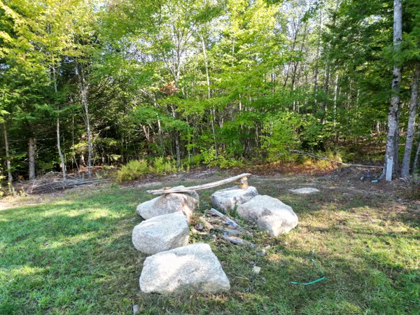 $189,000 | 73 Homestead Drive, Lakeville, ME 04487