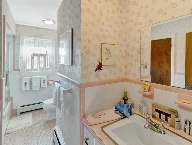 $795,000 | 89 North Court, Tiverton, RI 02878