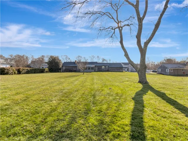 $795,000 | 89 North Court, Tiverton, RI 02878