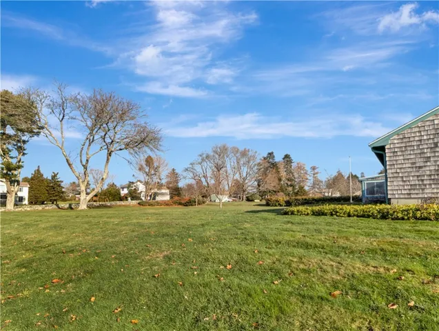 $795,000 | 89 North Court, Tiverton, RI 02878