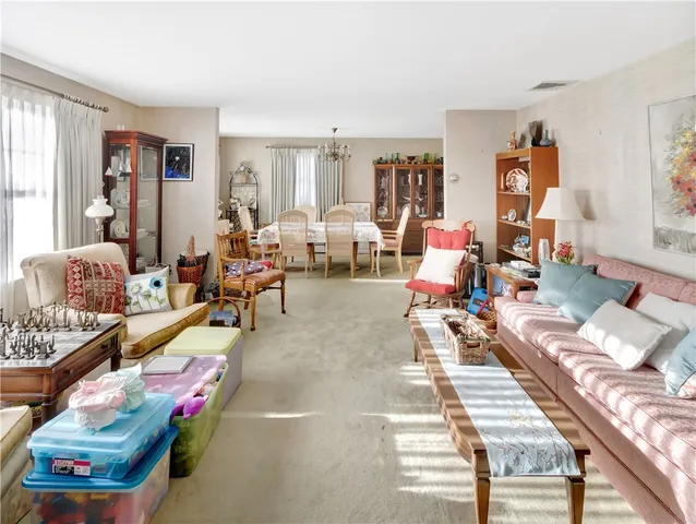 $795,000 | 89 North Court, Tiverton, RI 02878