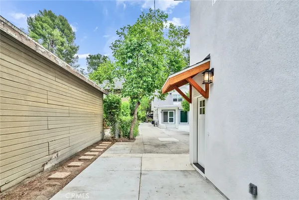 $4,995 | 1969 Fletcher Avenue, Unit 1/2, South Pasadena, CA 91030