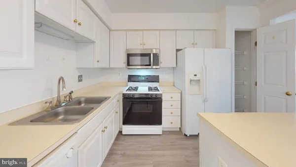 $3,000 | 26071 Ridge Manor Drive, Damascus, MD 20872
