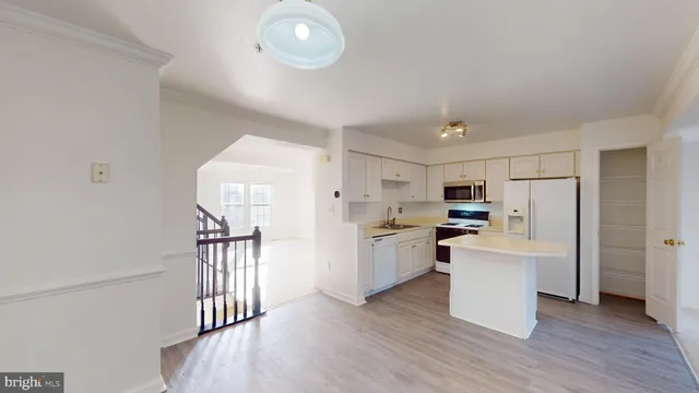 $3,400 | 26071 Ridge Manor Drive, Damascus, MD 20872