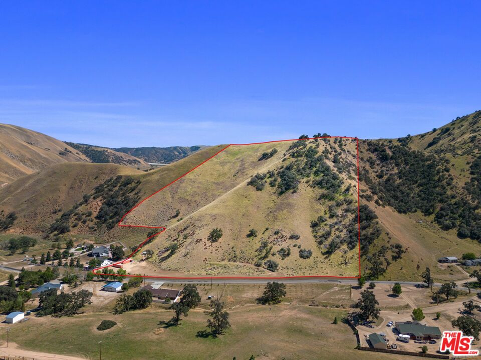 0 Lebec Oaks Road Lebec, CA 93243 - Photo 4 of 13 a view of mountain with sunset