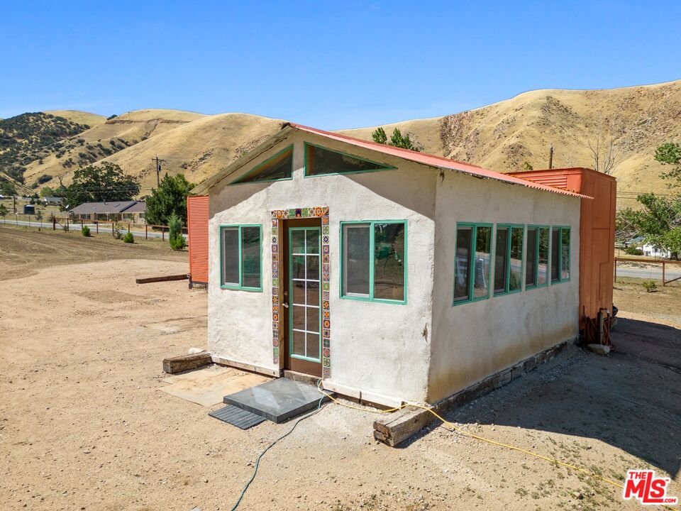 0 Lebec Oaks Road Lebec, CA 93243 - Photo 8 of 13 a view of a house with a yard
