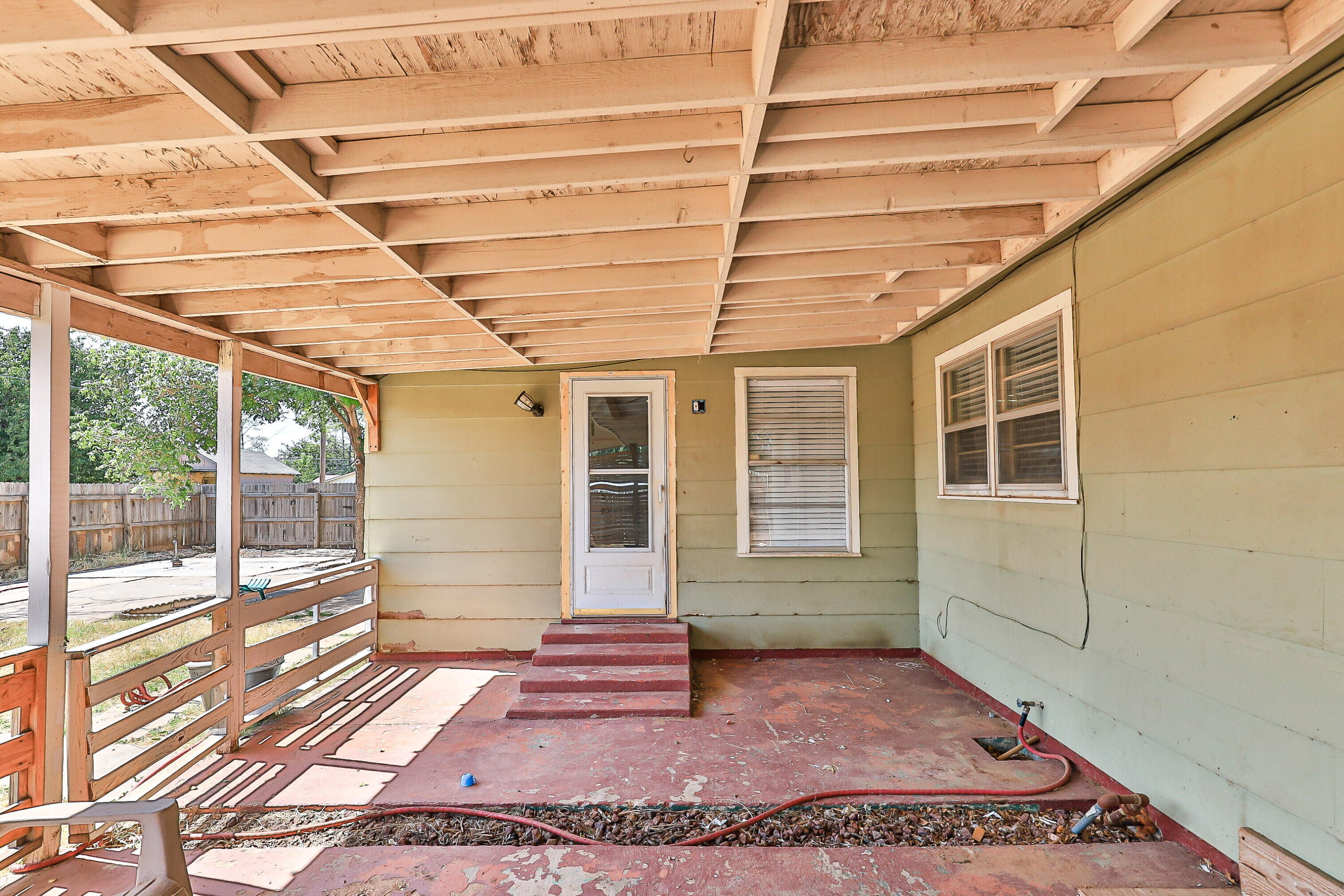 4431 Jarvis Street Lubbock, TX 79416 - Photo 12 of 32 4431 Jarvis-12