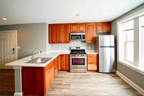 $1,250 | 1541 Hertel Avenue, Unit 1, Buffalo, NY 14216