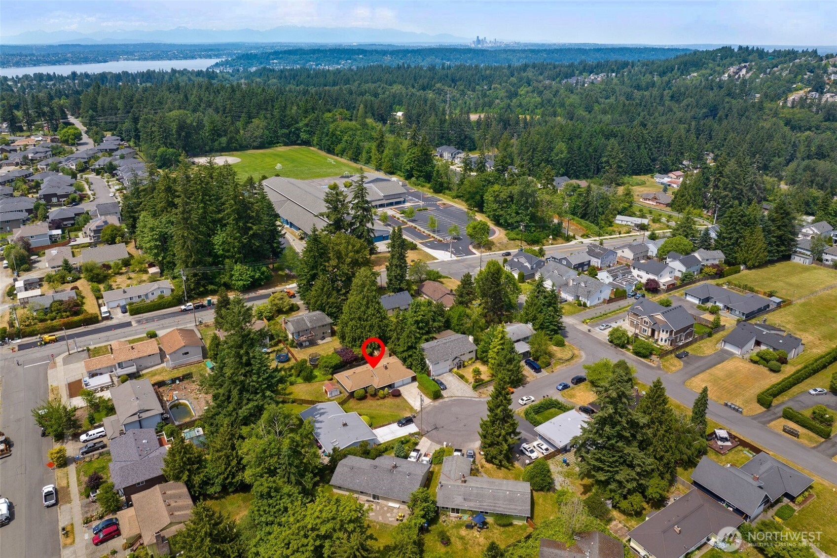 2507 Vashon Court Northeast Renton, WA 98059 - Photo 37 of 40